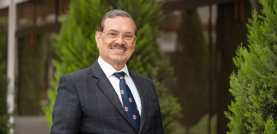 Dr, Ruben Guevara, director de Centrum PUCP