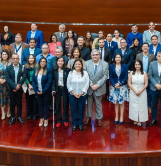 Voluntarios de Impacto Positivo y Transformación Social en Auditorio Centrum PUCP