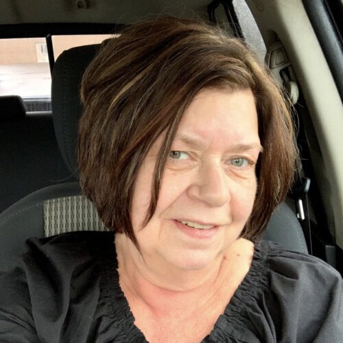 laurie Bacon's avatar