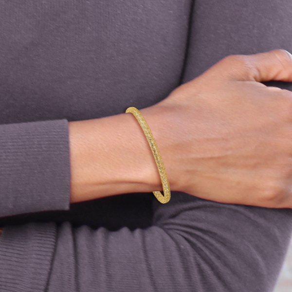 10K Yellow Gold Stretch Popcorn Mesh Chain Bracelet - Picture 10 of 14