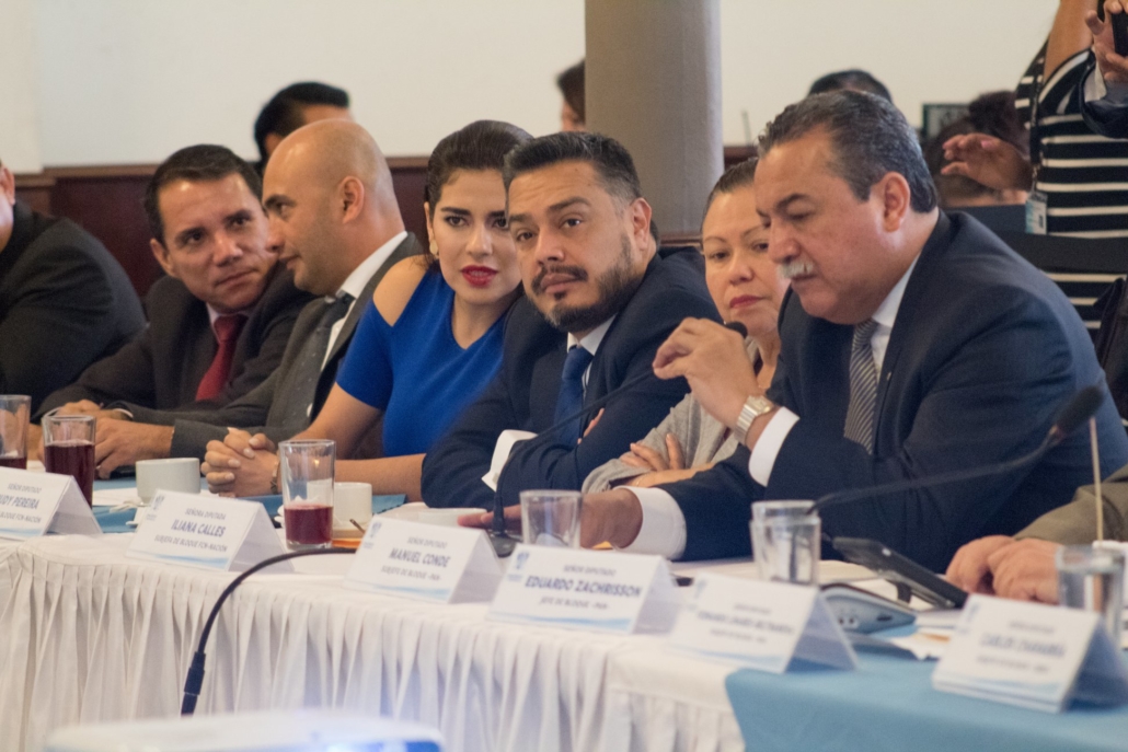 Sandra Patricia Sandoval y Javier Hernández eran muy unidos, pero ahora se pelean la jefatura de FCN-Nación.
