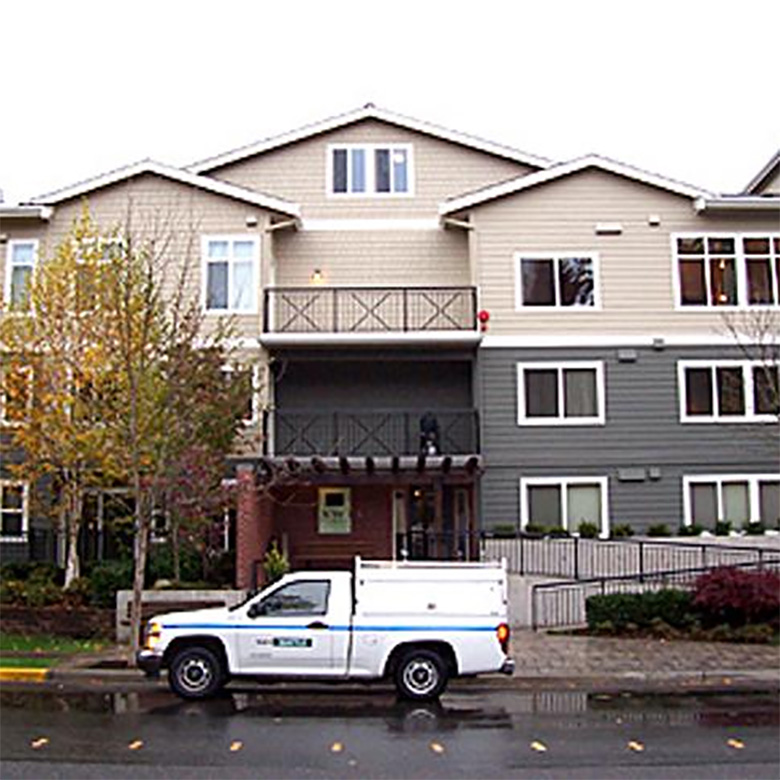 Maxwell Place Condominiums