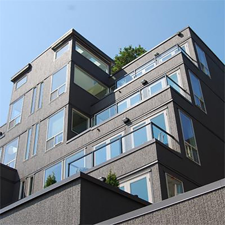 Lakewest Condominiums