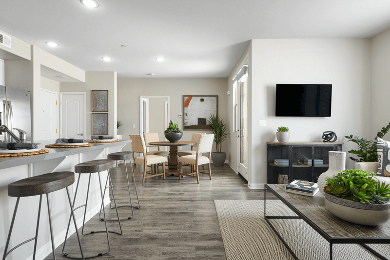 Mitchell_Place_port2