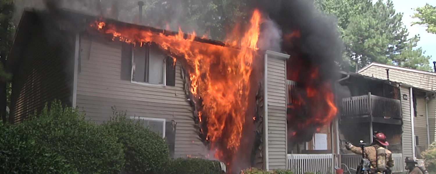 fire at an apartment complex