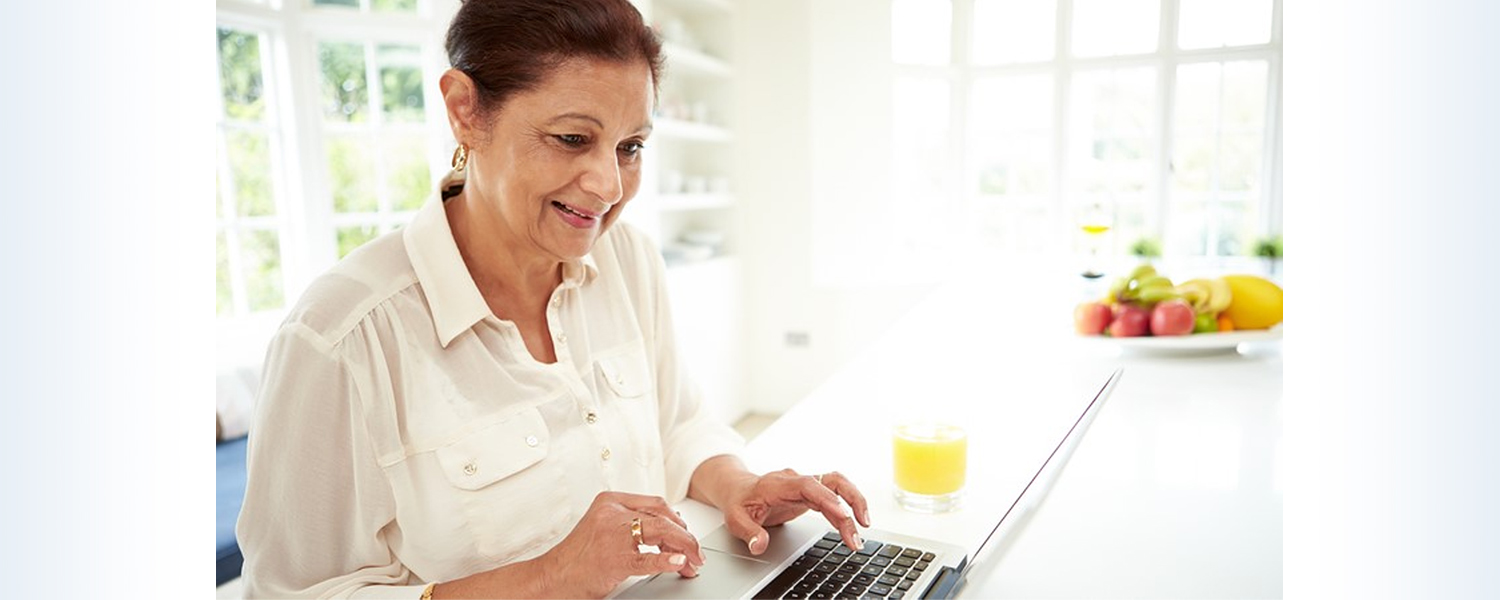 woman uses computer