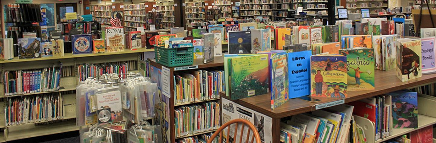 Gritters Library interior