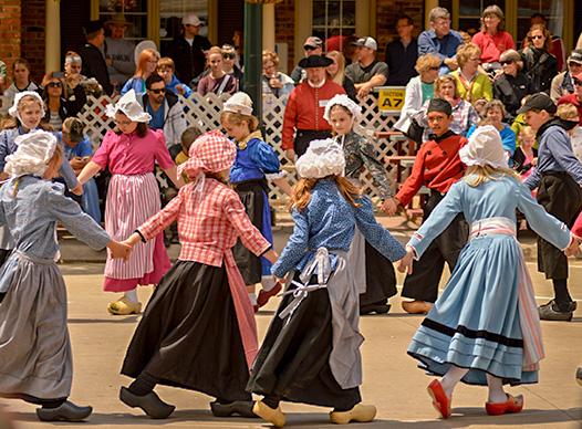 Dutch People Dancing