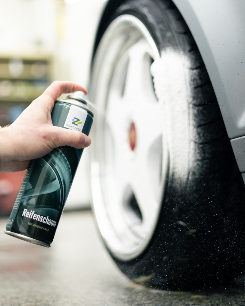 Applying Nextzett Tire Foam tire dressing on tire