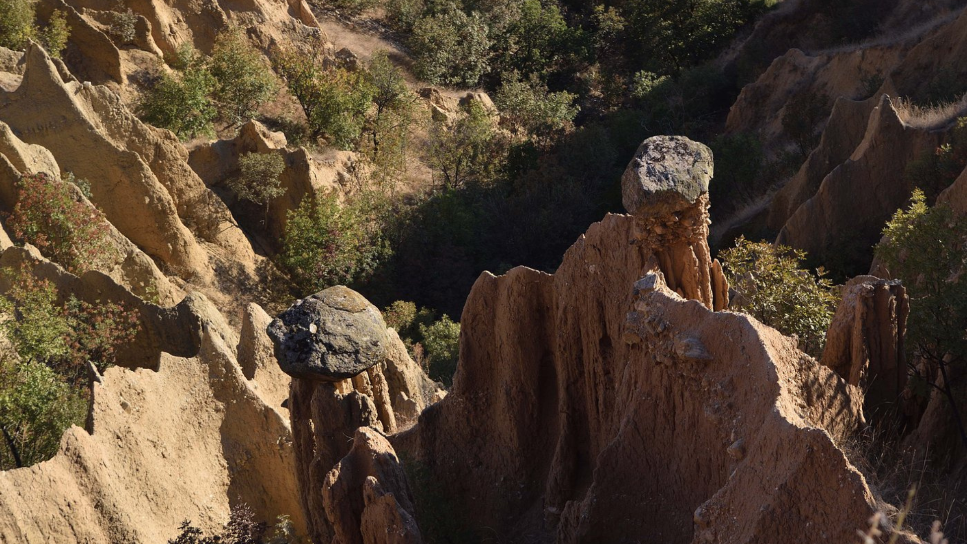 Bulgaria | Earth Pyramids - Stob