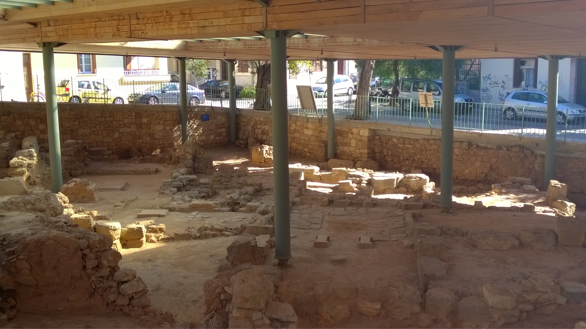 Kastelli Hill Minoan Ruins - Chania & Her Harbour