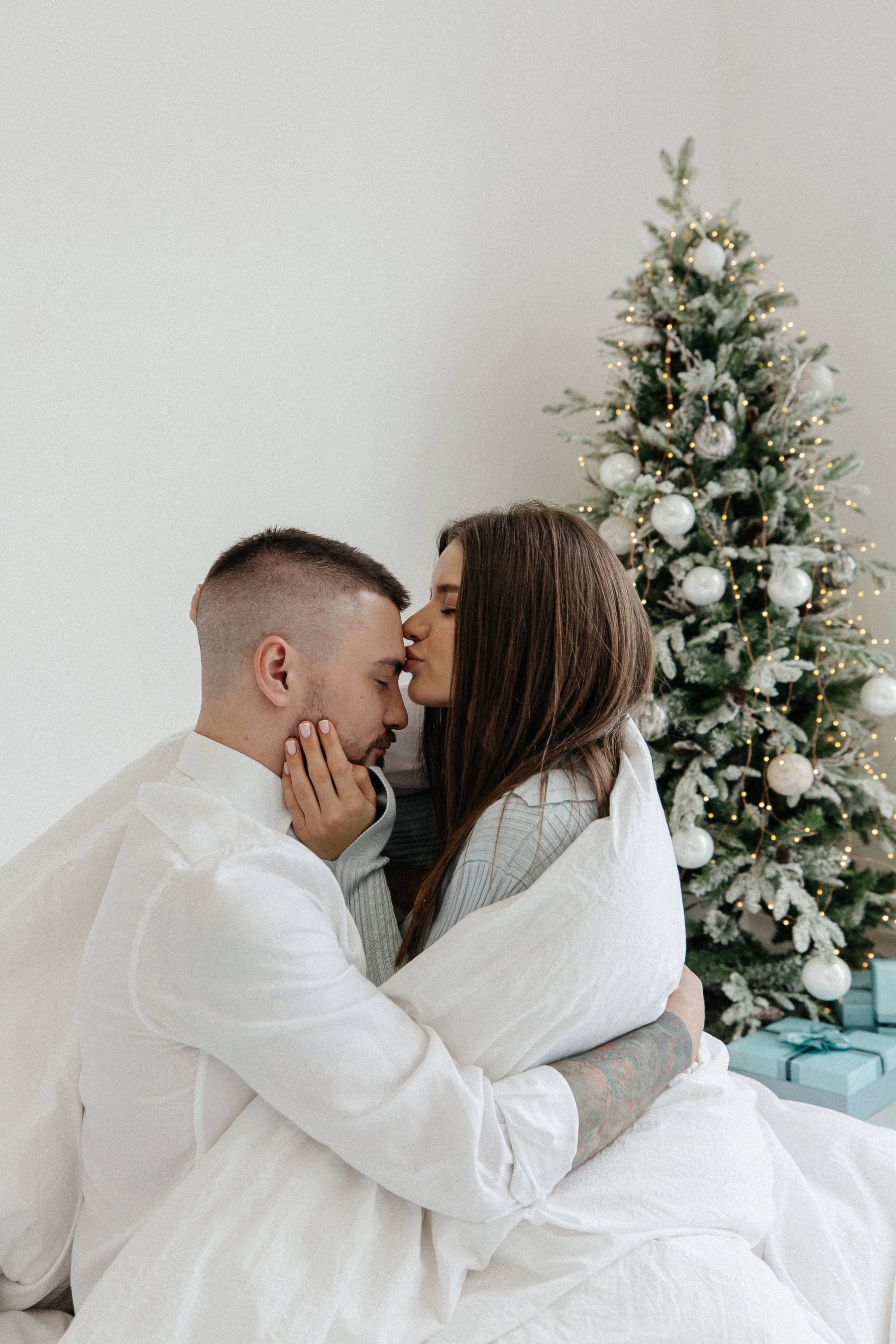 Clever New Year Goals For Couples - Relationship Resolutions