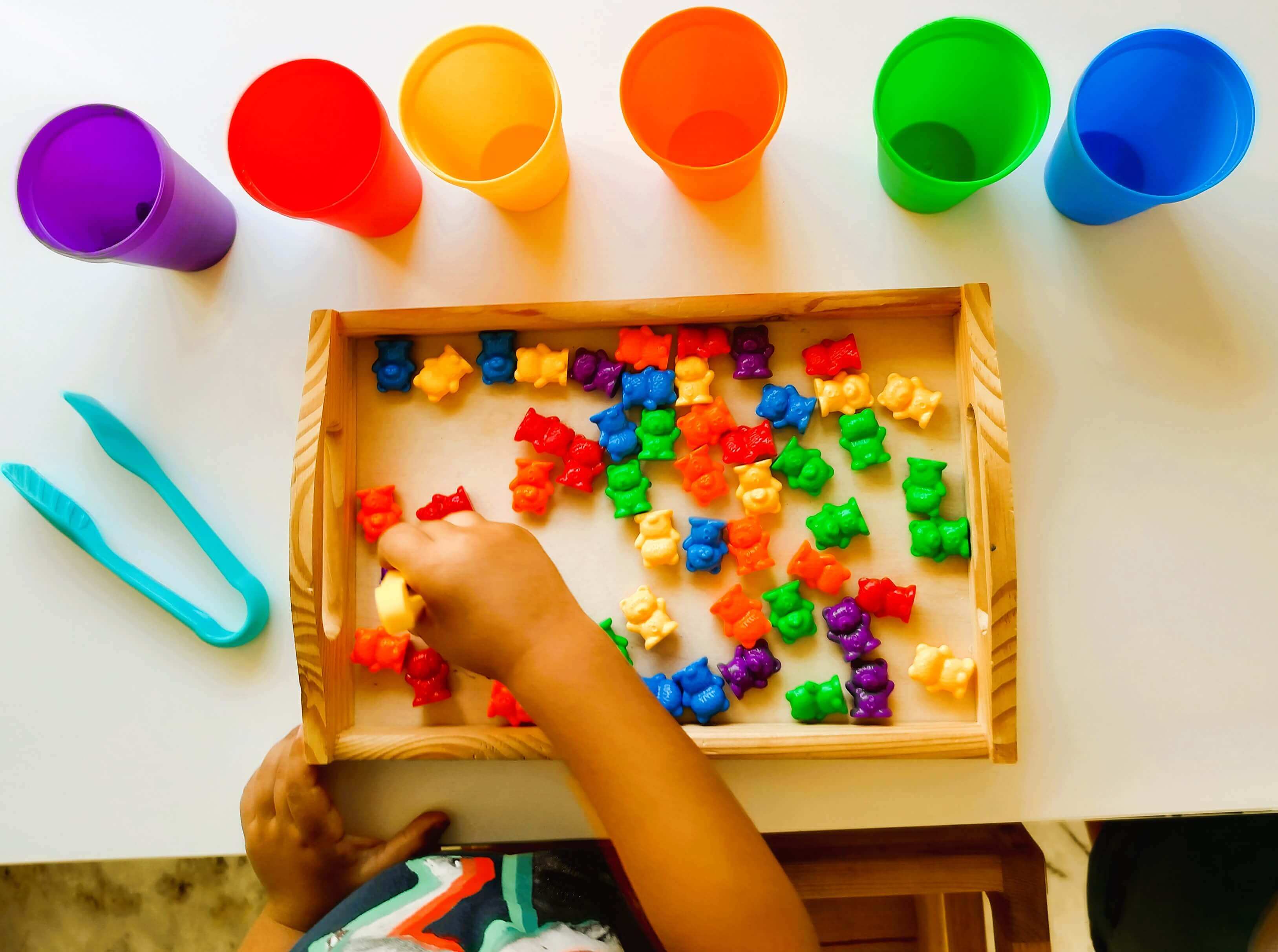 Tweezers activity preschoolers