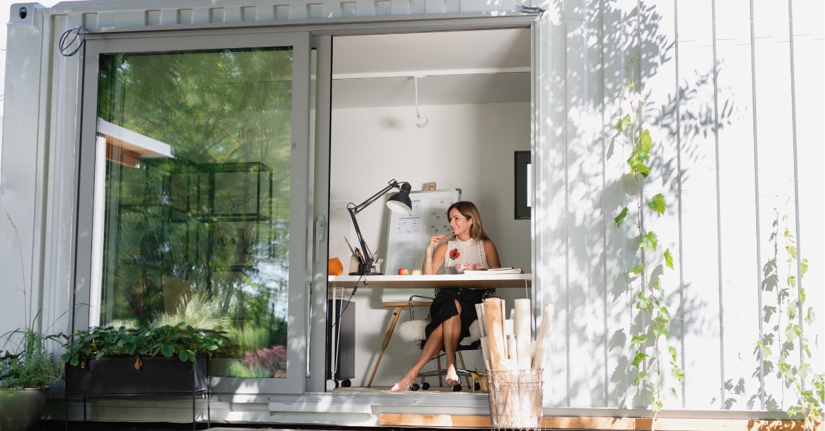 6 Reasons Why Your Small Business Needs ChatGPT to Attract More Clients