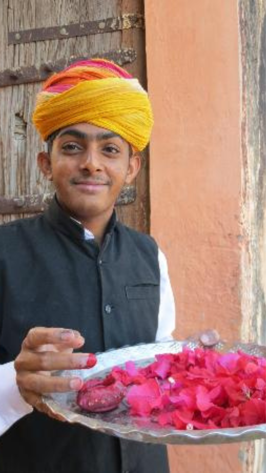 Arrival to Hotel Fort Madhogarh.png