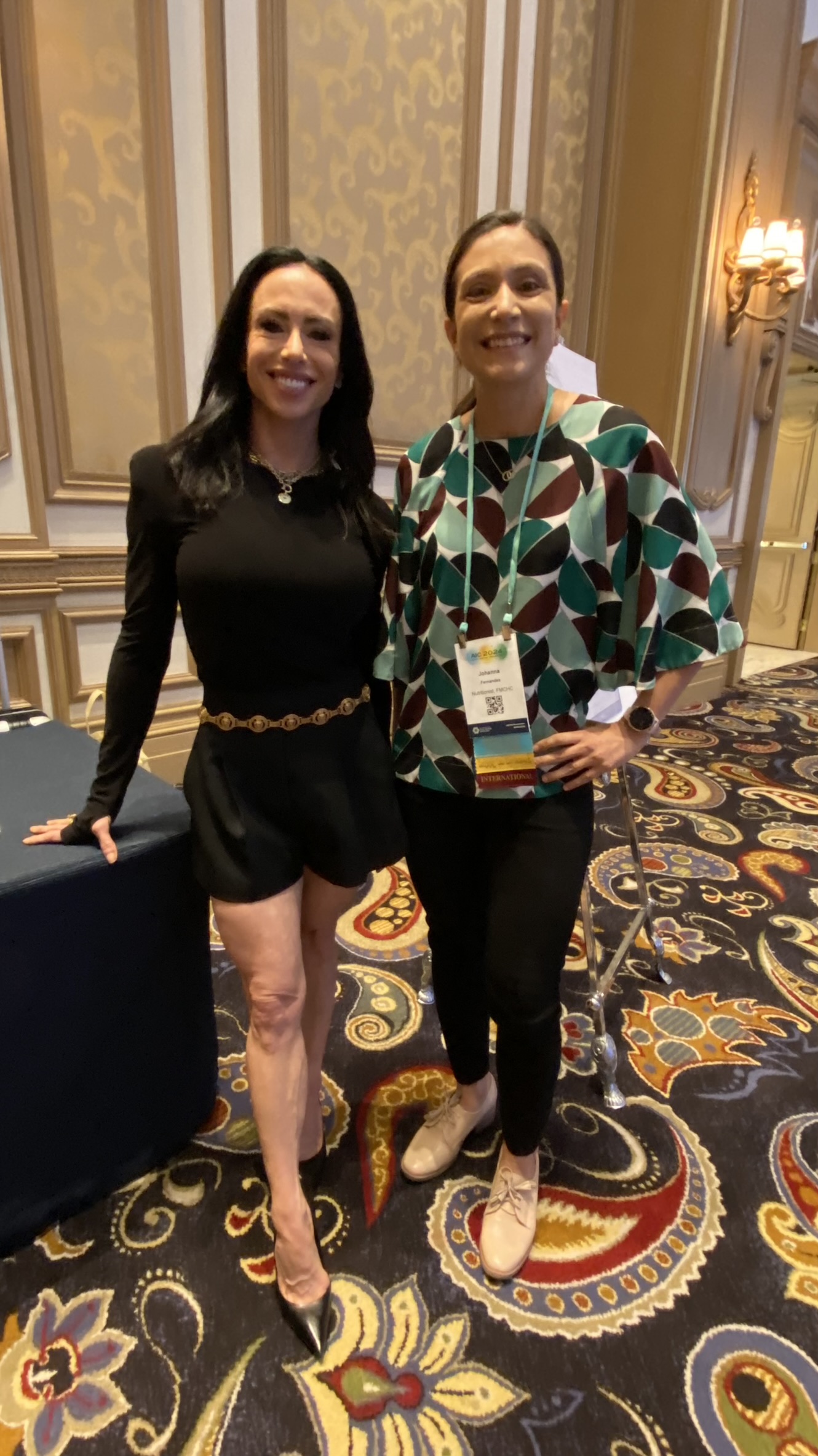 Con Gabrielle Lyon autora del libro Forever strong