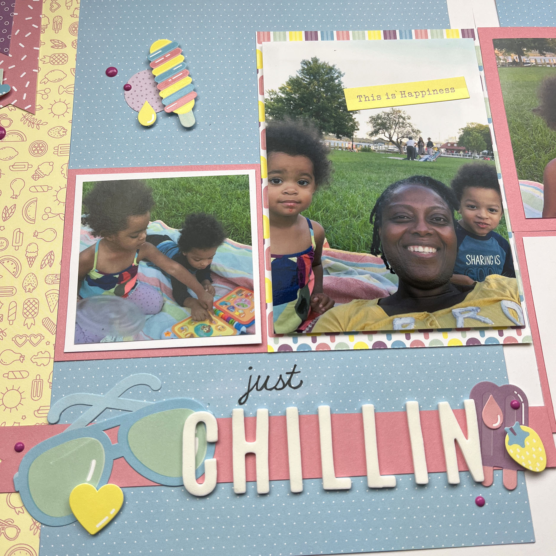 just chillin' layout, thescrapbookschool.com