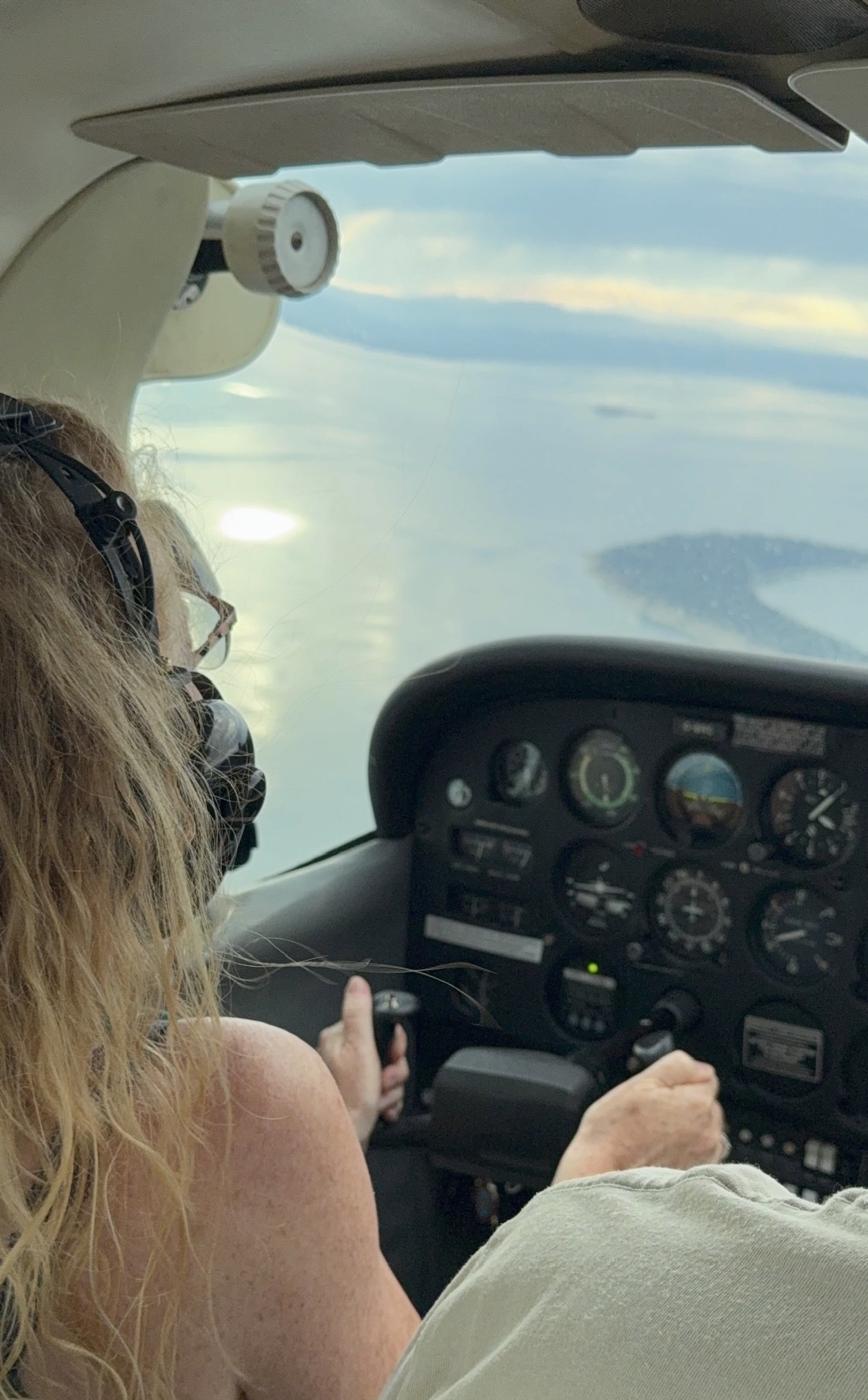 Shan flying the plane