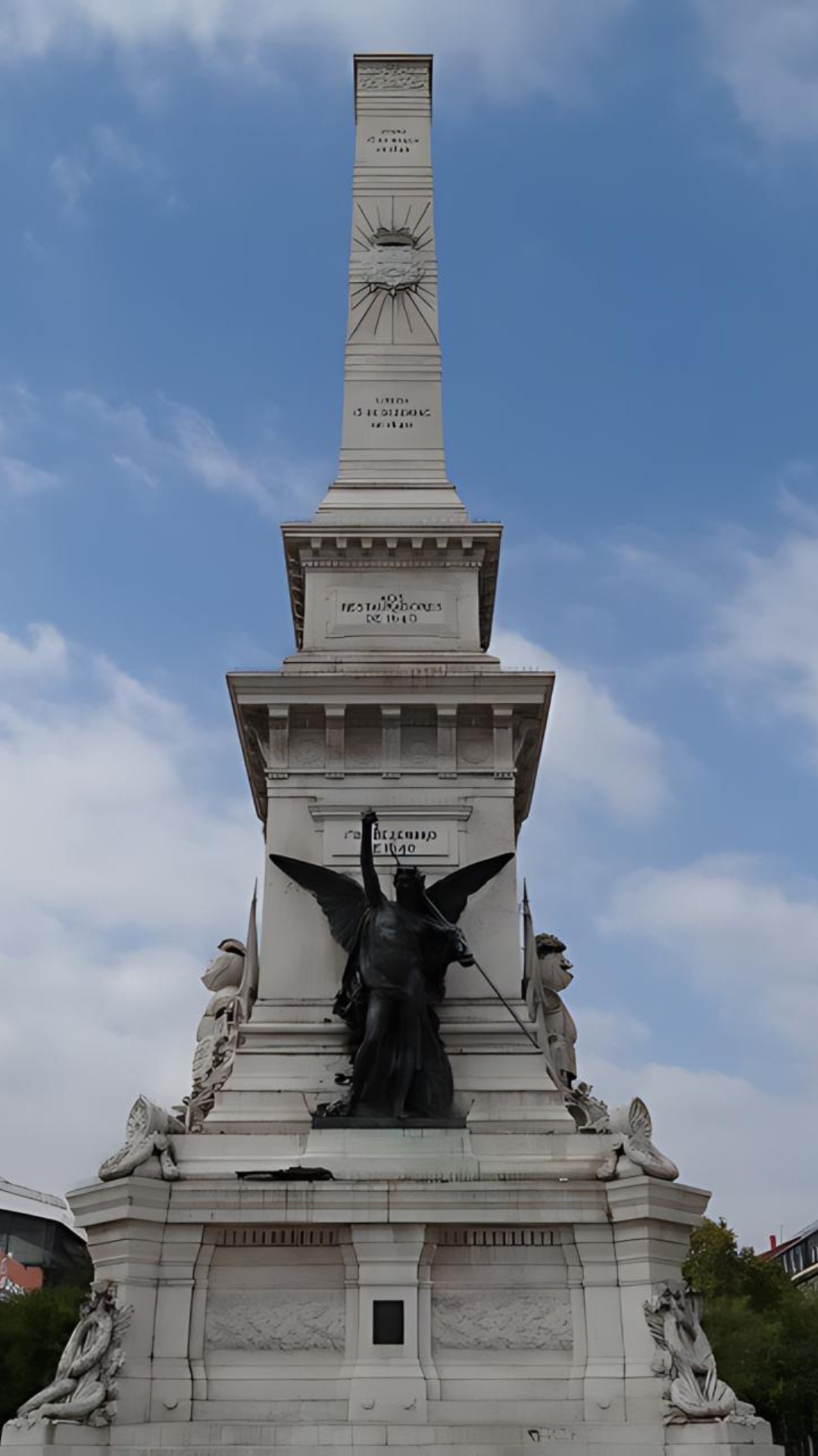 Restauradores Monument - Praça dos Restauradores