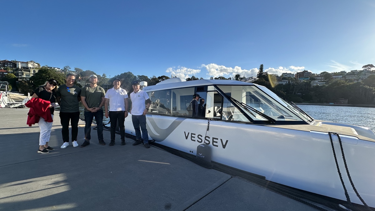 Test ride on the Vessev VS-9