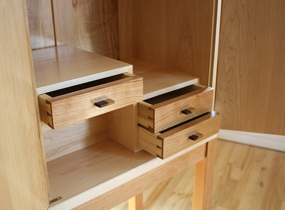 Krenov-inspired Display Cabinet