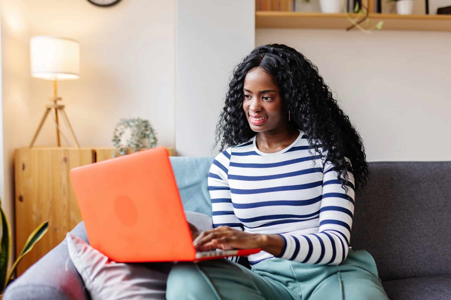 free first trimester course - feel happy being pregnant