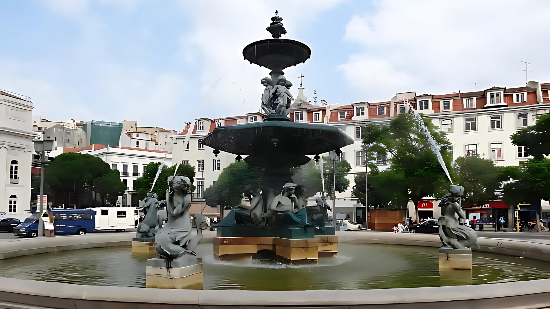 Rossio Square - Fountain Monument