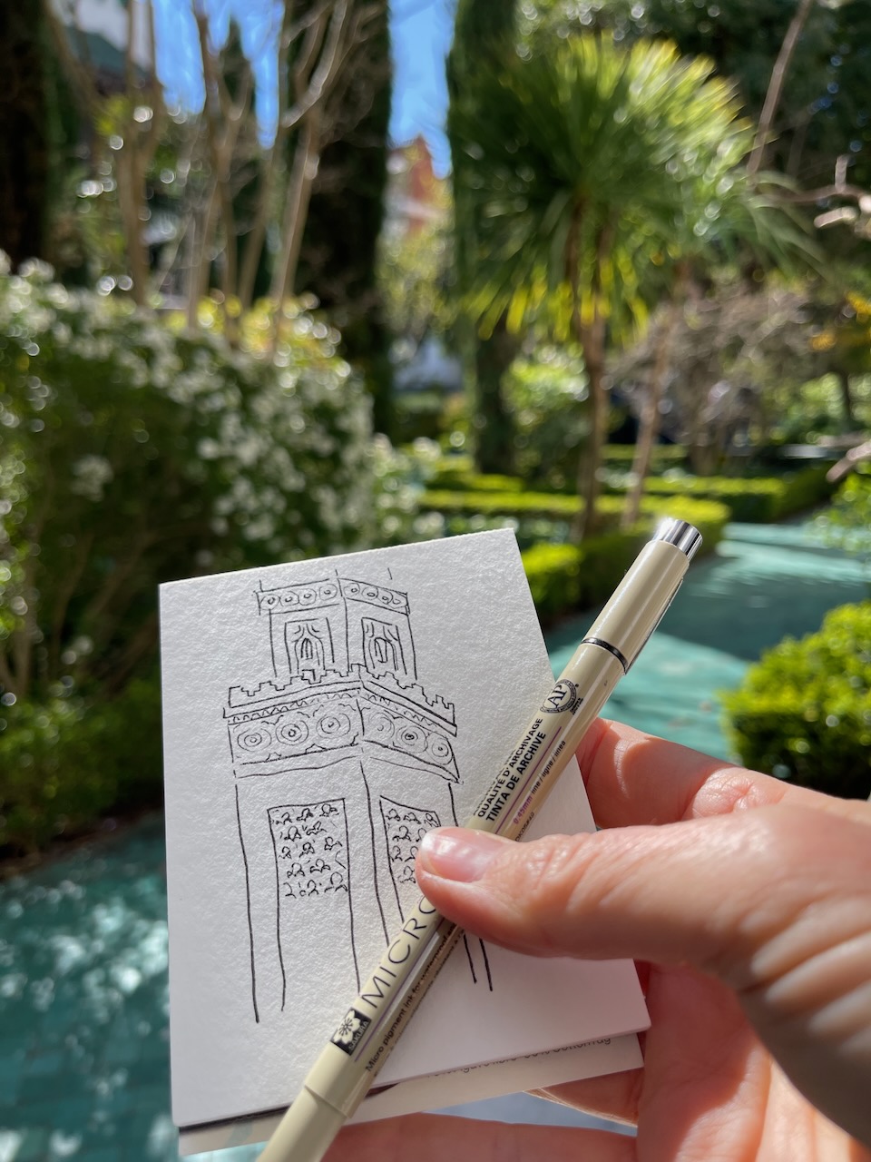 Sketching on the Go in the Grande Mosquée de Paris