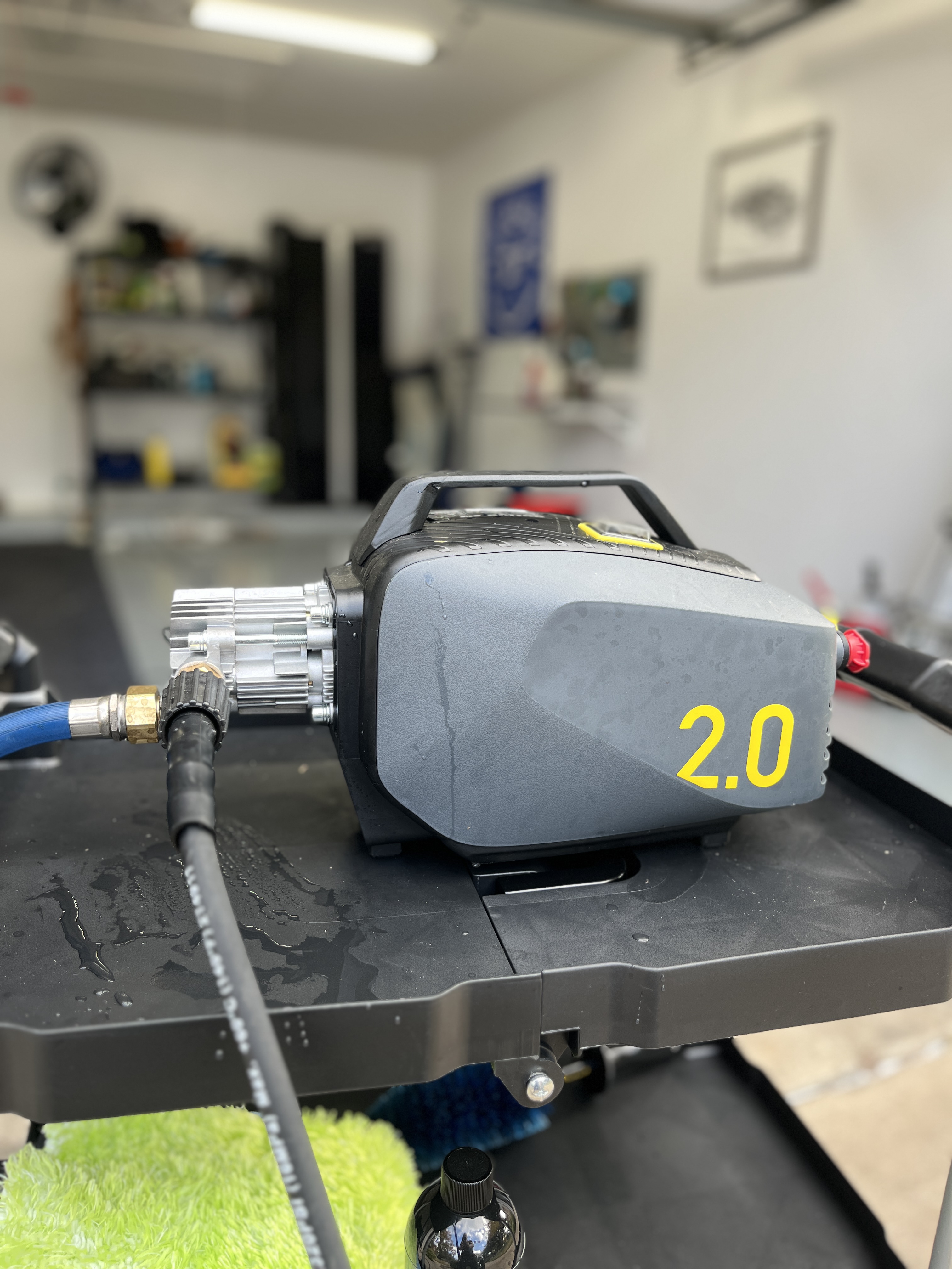 Activ 2.0 electric pressure washer on cart