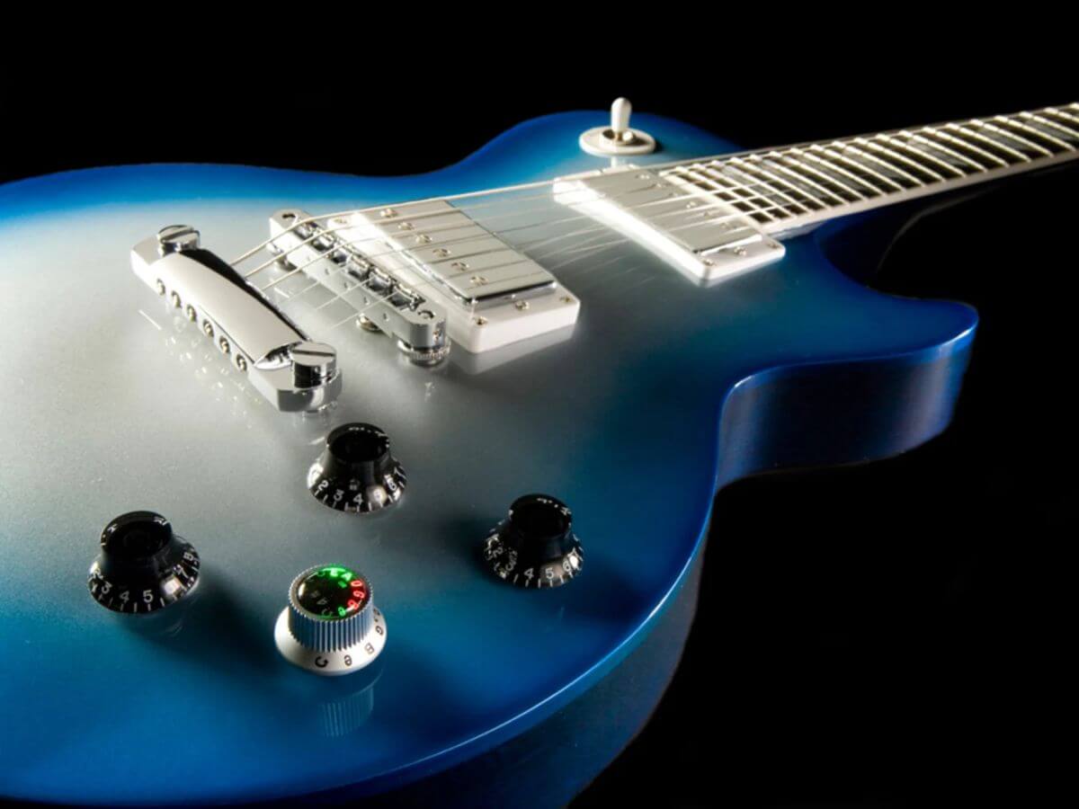 À la découverte des guitares du futur - La Gibson Robot