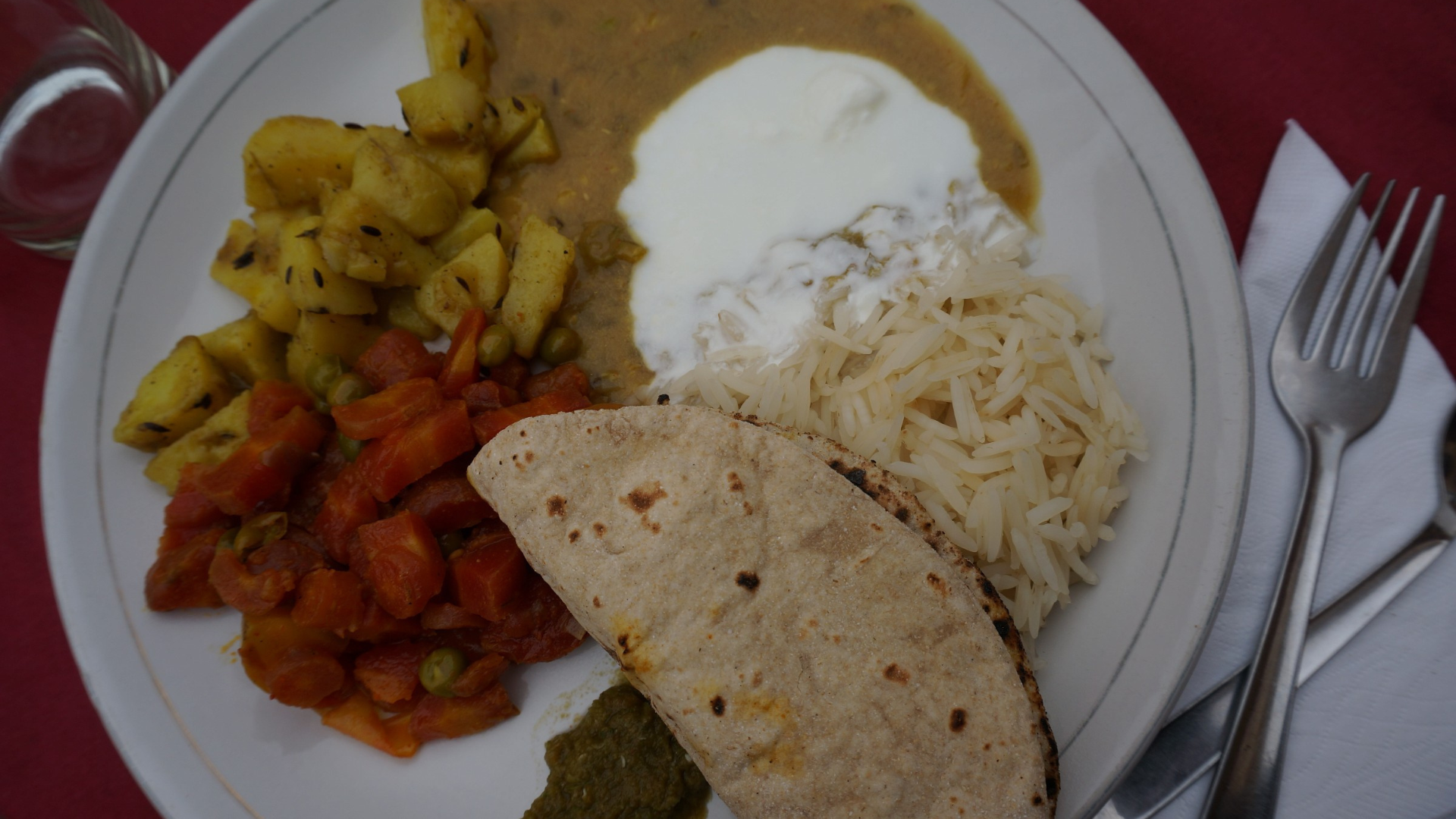 Dinner with the Family - Hotel Fort Madhogarh