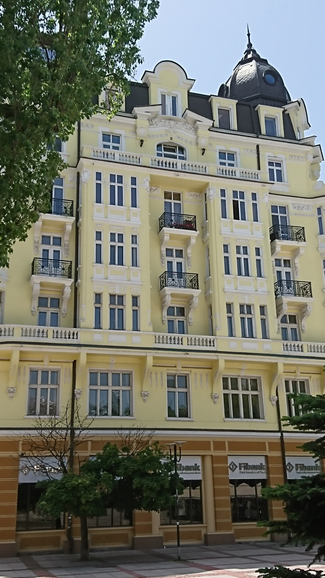 Bulgaria | Fibank first investment bank Sofia