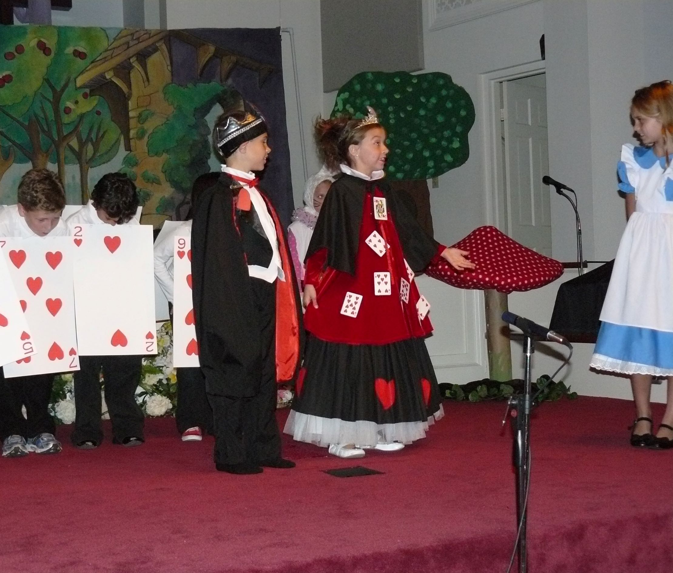 Students acting out Alice's Adventures in Wonderland play - homeschooldrama.com