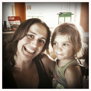 Fotografía de Anna, llena de alegría y vitalidad.
