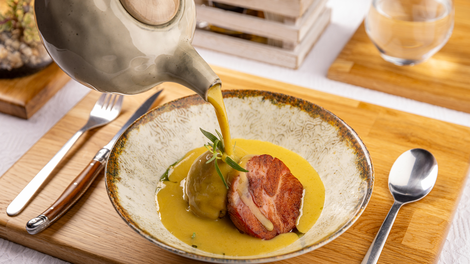 Scallops with vodouvan veloute