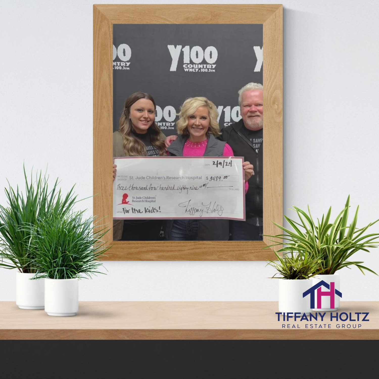 Tiffany Holtz gives back