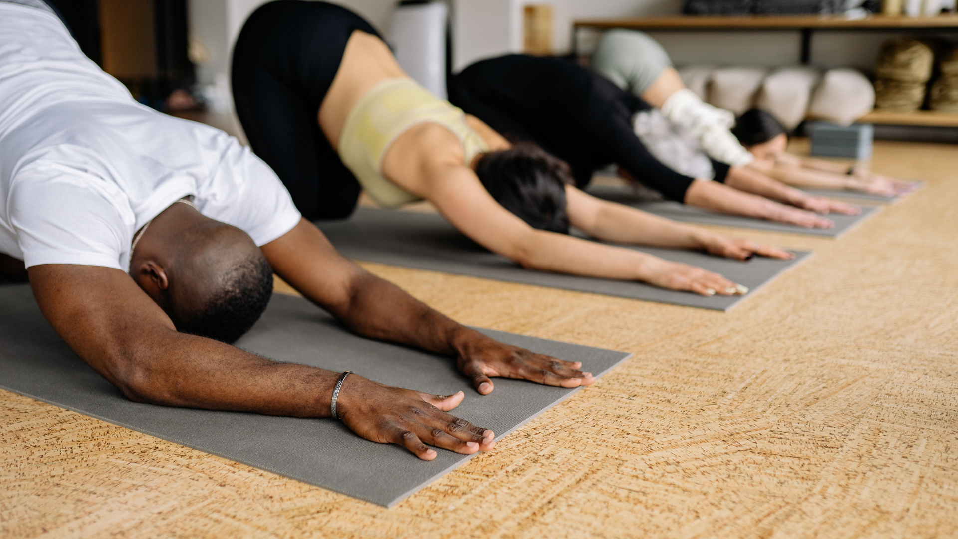 5 Mistakes to Avoid in Yoga Class