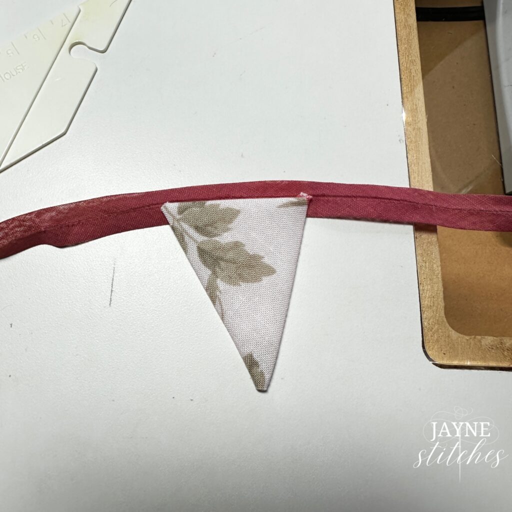 how to make a pennant bunting