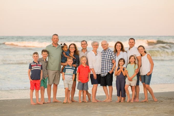 Choosing your family picture outfits is challenge but not with these tips