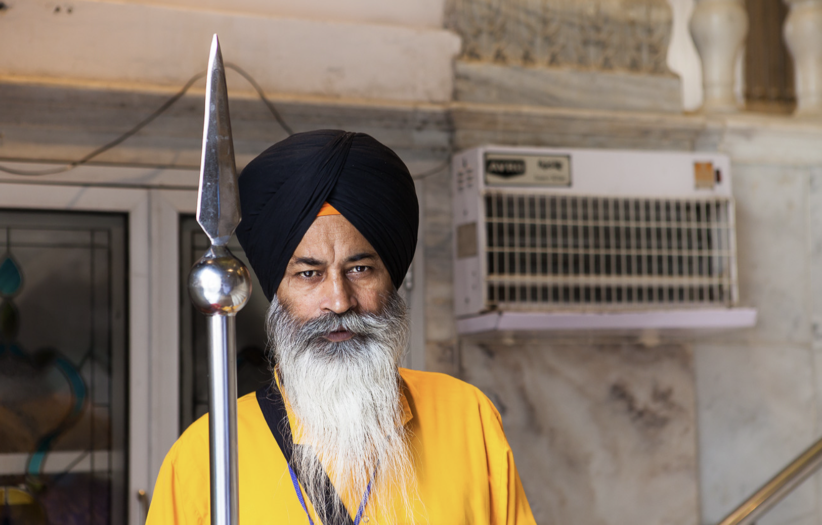 Leaving Gurdwara Sis Ganj Sahib - Old Delhi