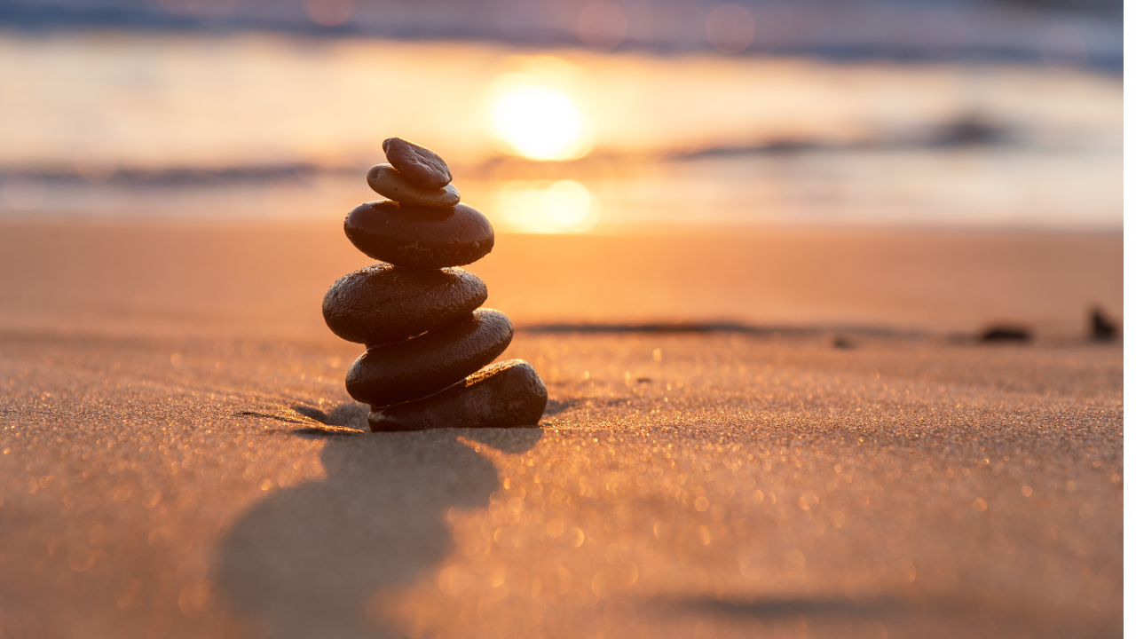 Lever de soleil symbolisant un nouveau départ vers l'équilibre