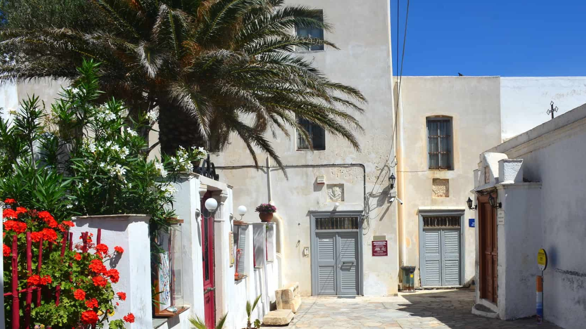 Archaeological Museum, in former Jesuit Monastery School Náxos