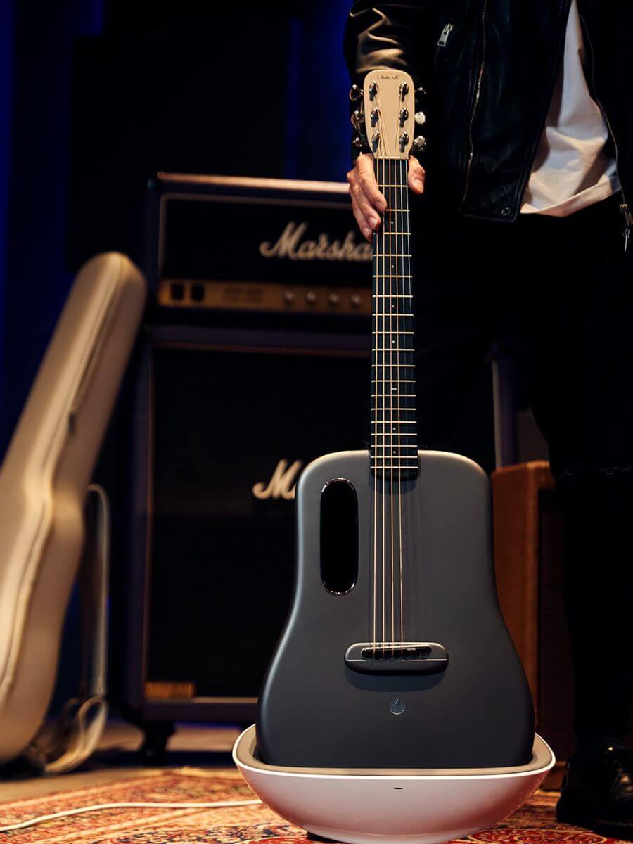 À la découverte des guitares du futur - La LAVA ME