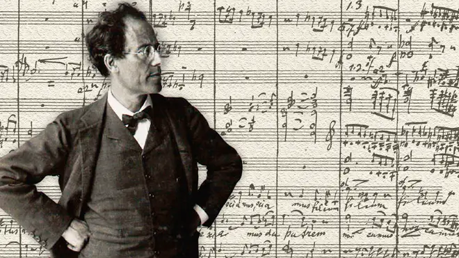 Mahler devant le manuscrit d'une de ses symphonies