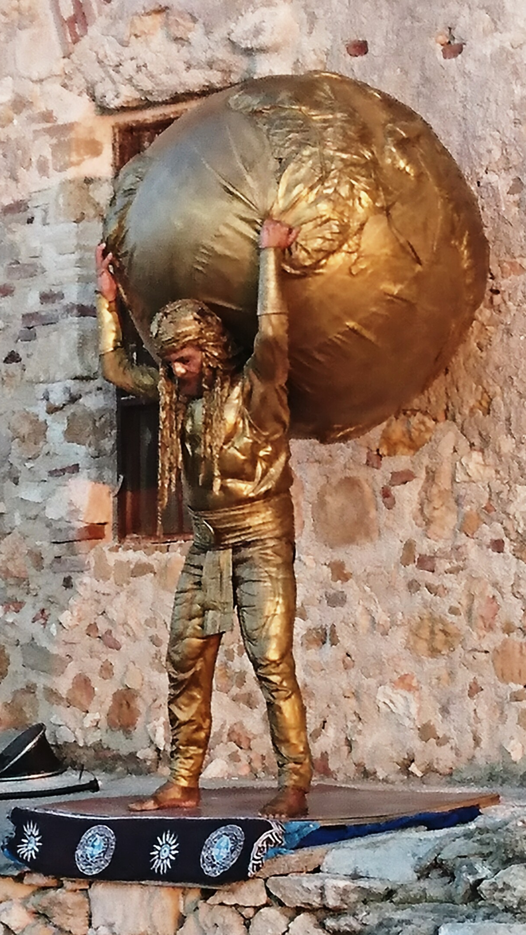 Atlas - Street Performer Chania Harbour
