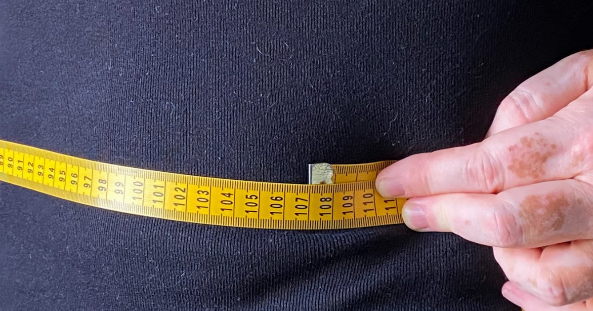 comment bien utiliser le mètre ruban pour prendre ses mensurations en couture