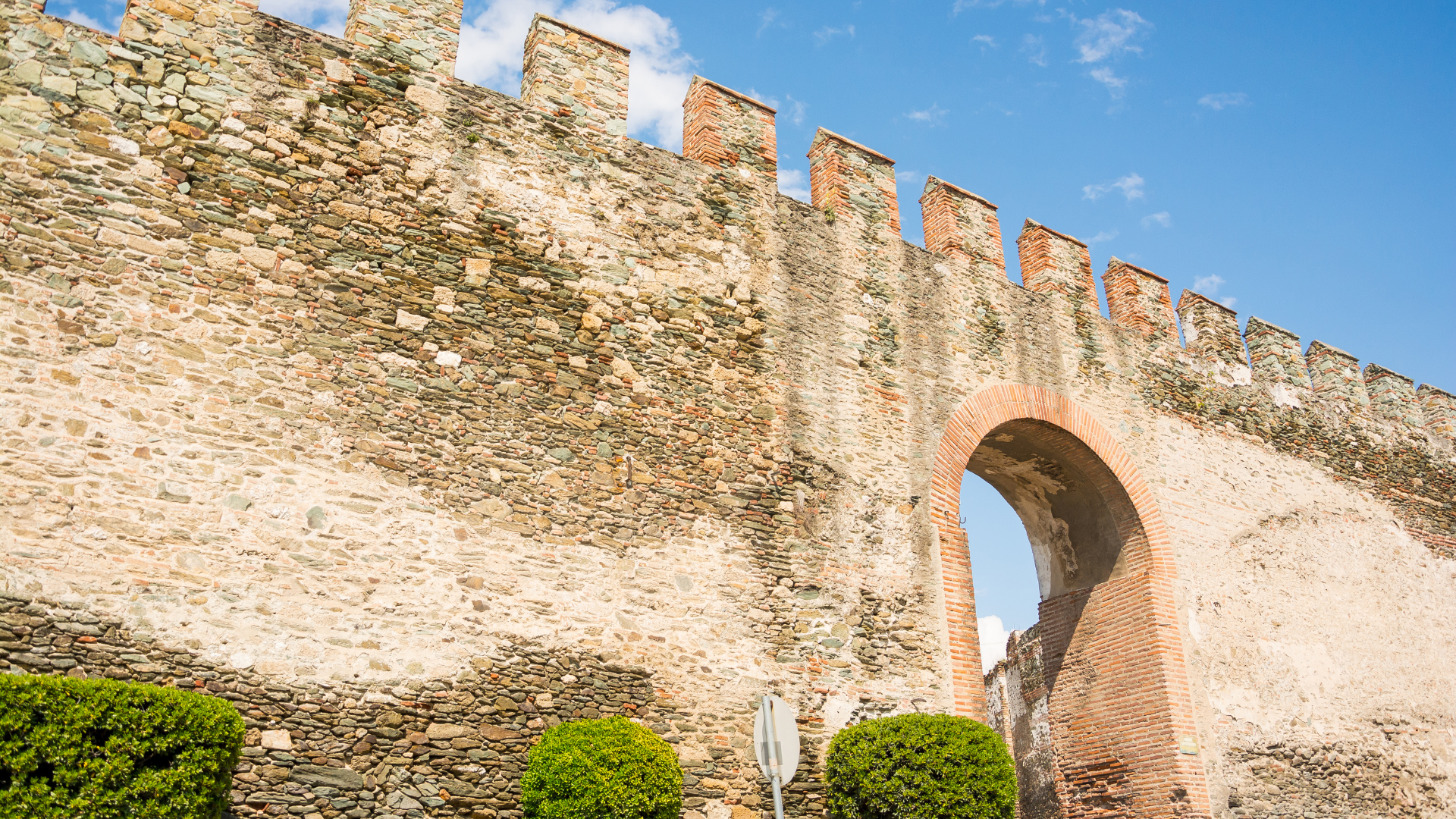 Ano Poli - The Portara; the Grand Main Gate