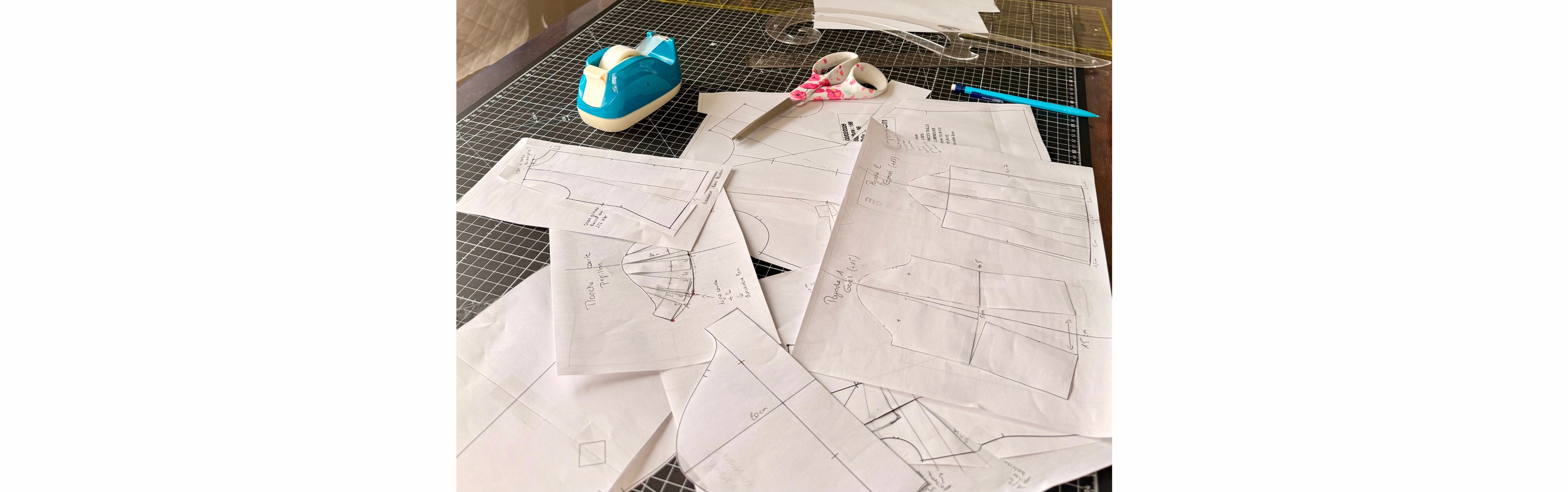 Essais de patronnage en échelle 1/4