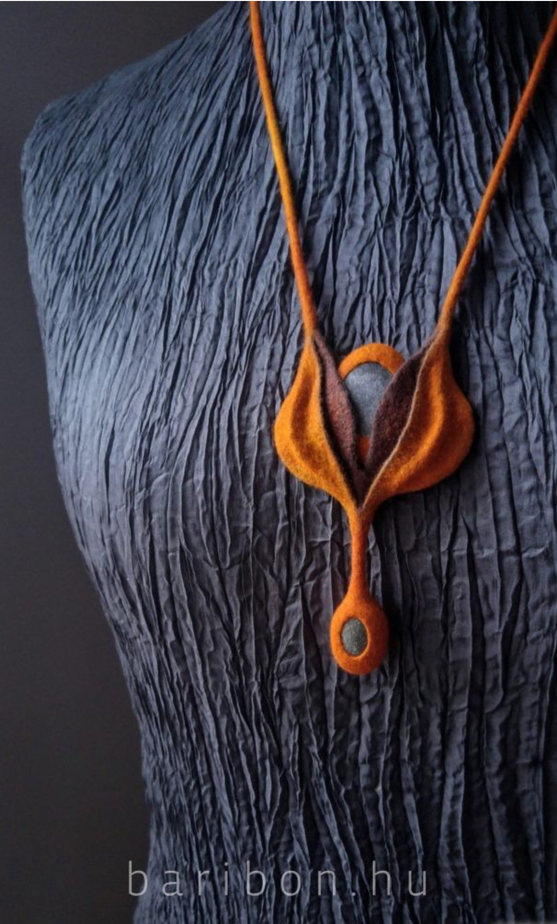 Aniko Boros - Baribon