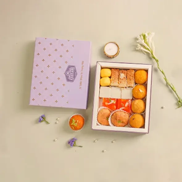 Custom printed Sweets Boxes With Logo
